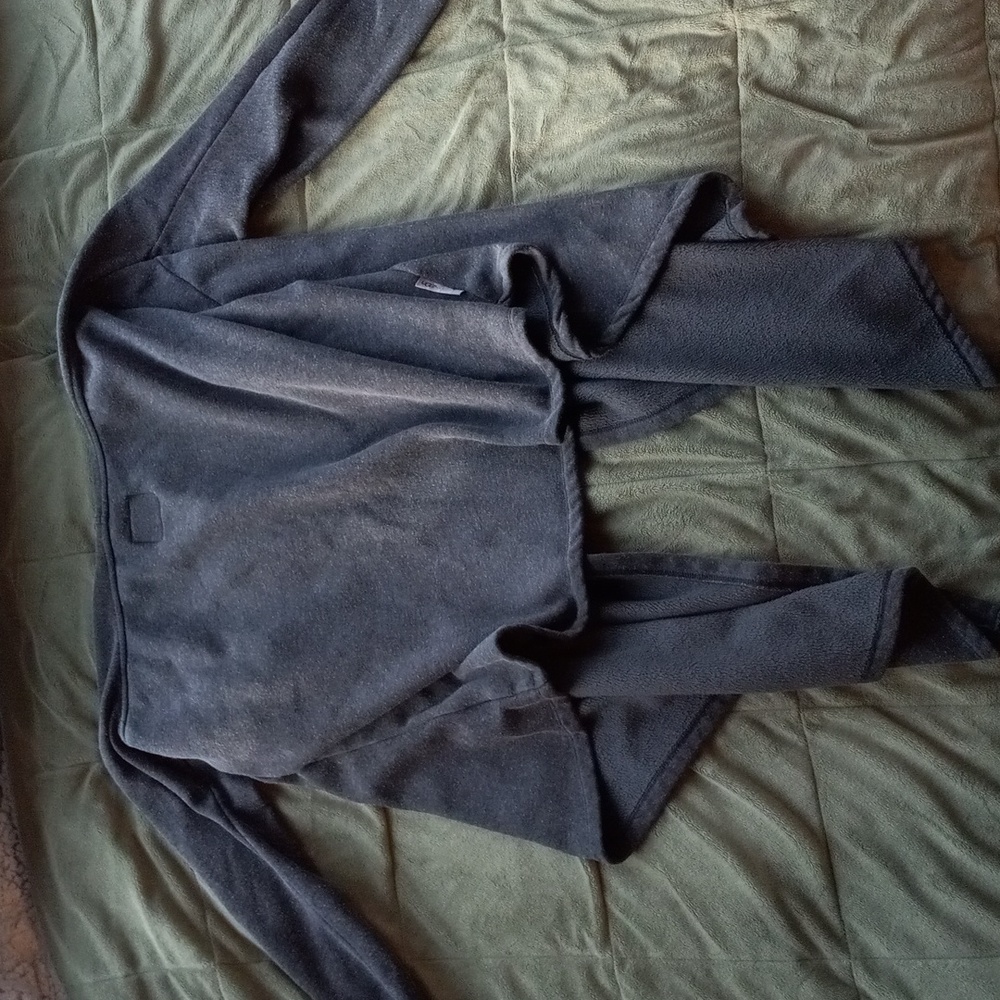 UGG Lounge Gray Cardigan, size Medium - Picture 7 of 8